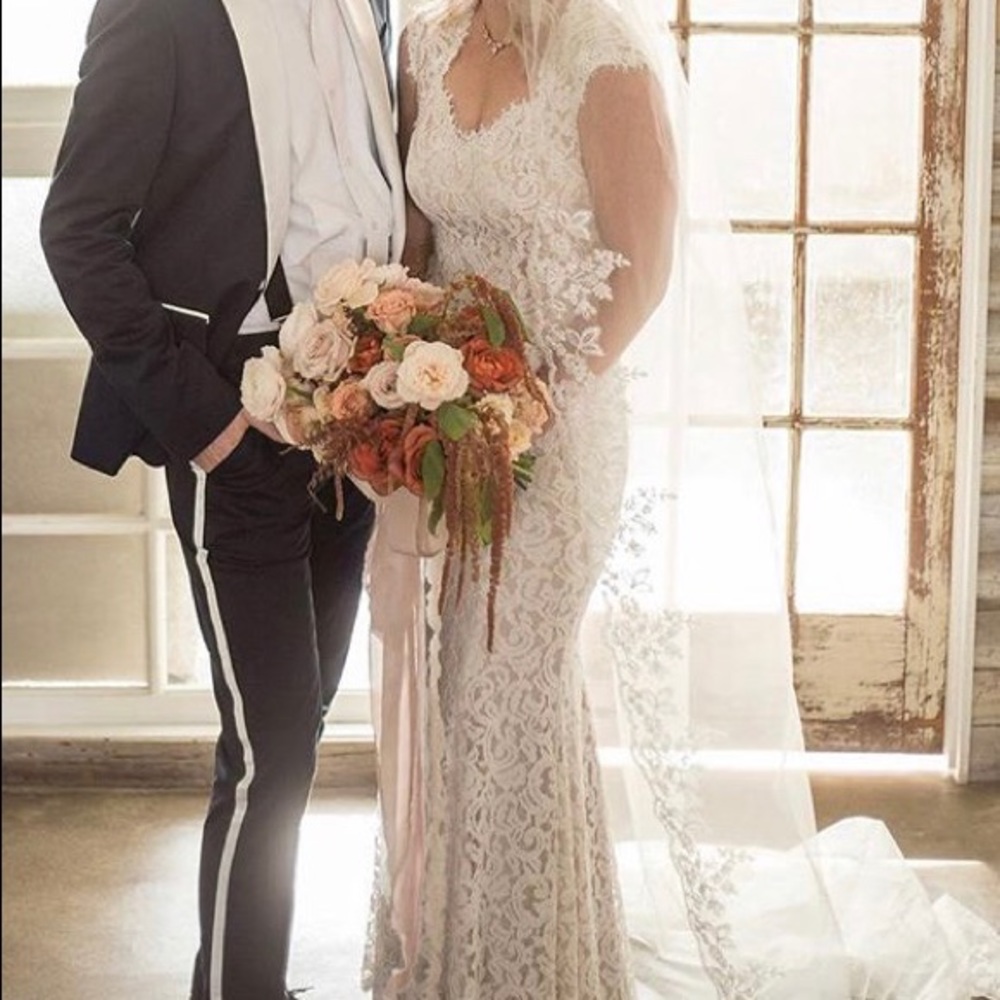 BHLDN Tadashi Shoji wedding dress, sz 4